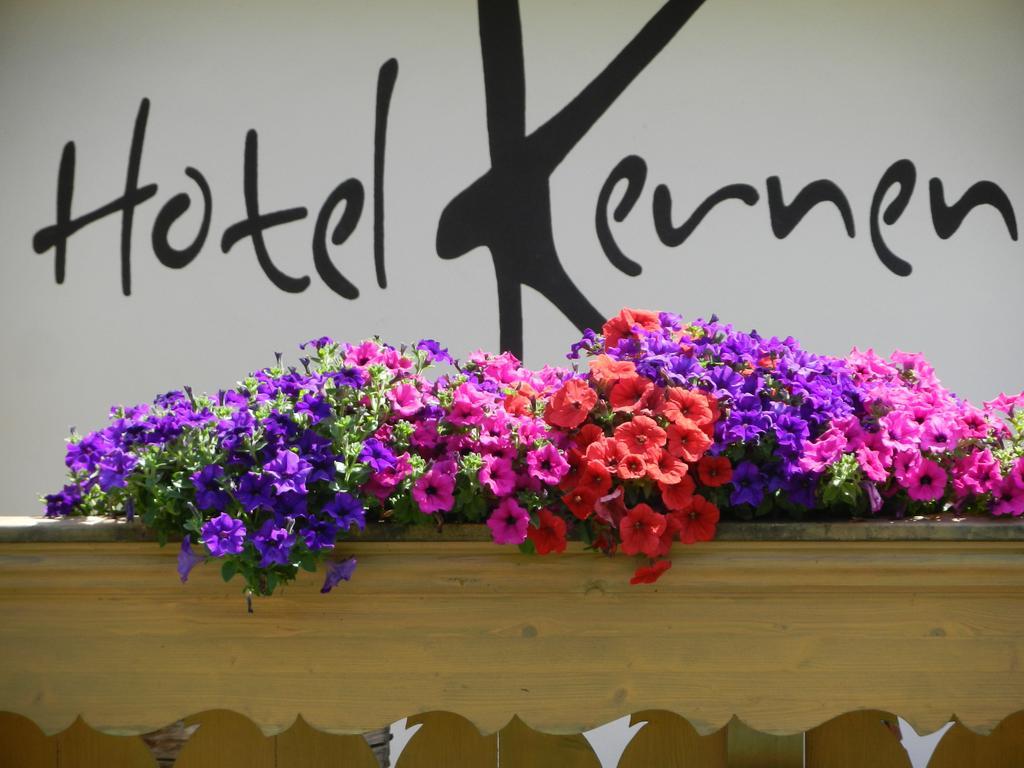Hotel Kernen กืซตาด์ก ภายนอก รูปภาพ
